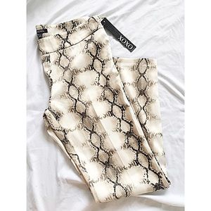 Snakeskin print mid rise pants